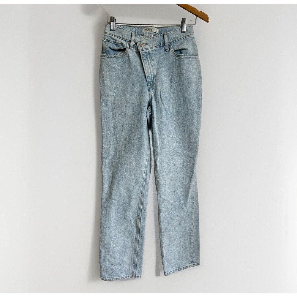 Abercrombie & Fitch Jeans Womens 27/4R Light Blue Curve Love 90s Straight Cross